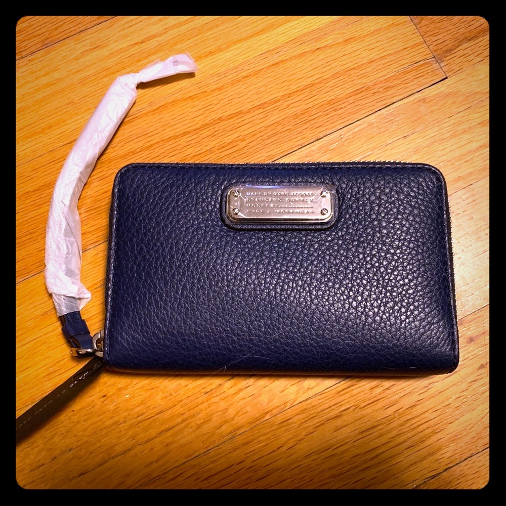 Marc by Marc Jacobs wallet *Brand New!*